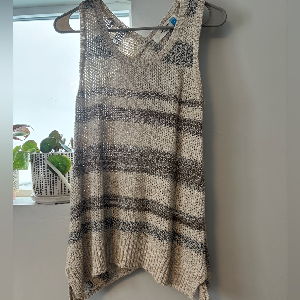 Knit top